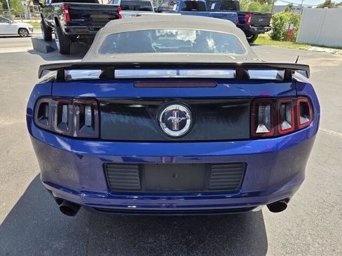 Used 2013 Ford Mustang Premium w/ Electronics Pkg RWD image 13