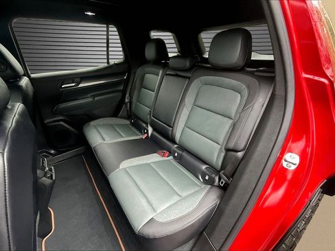 Used 2026 GMC Terrain AT4 w/ Convenience Package III image 14