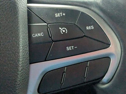 Used 2021 Jeep Grand Cherokee Limited w/ Trailer Tow Group IV image 12