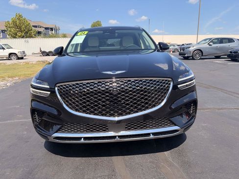 Used 2024 Genesis GV70 2.5T w/ Advanced Package AWD/4WD image 8