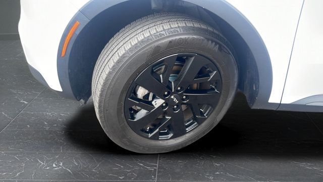 Used 2022 Kia Sorento S AWD/4WD image 34