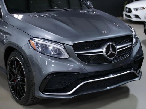 Used 2018 Mercedes-Benz GLE 63 AMG S image 3