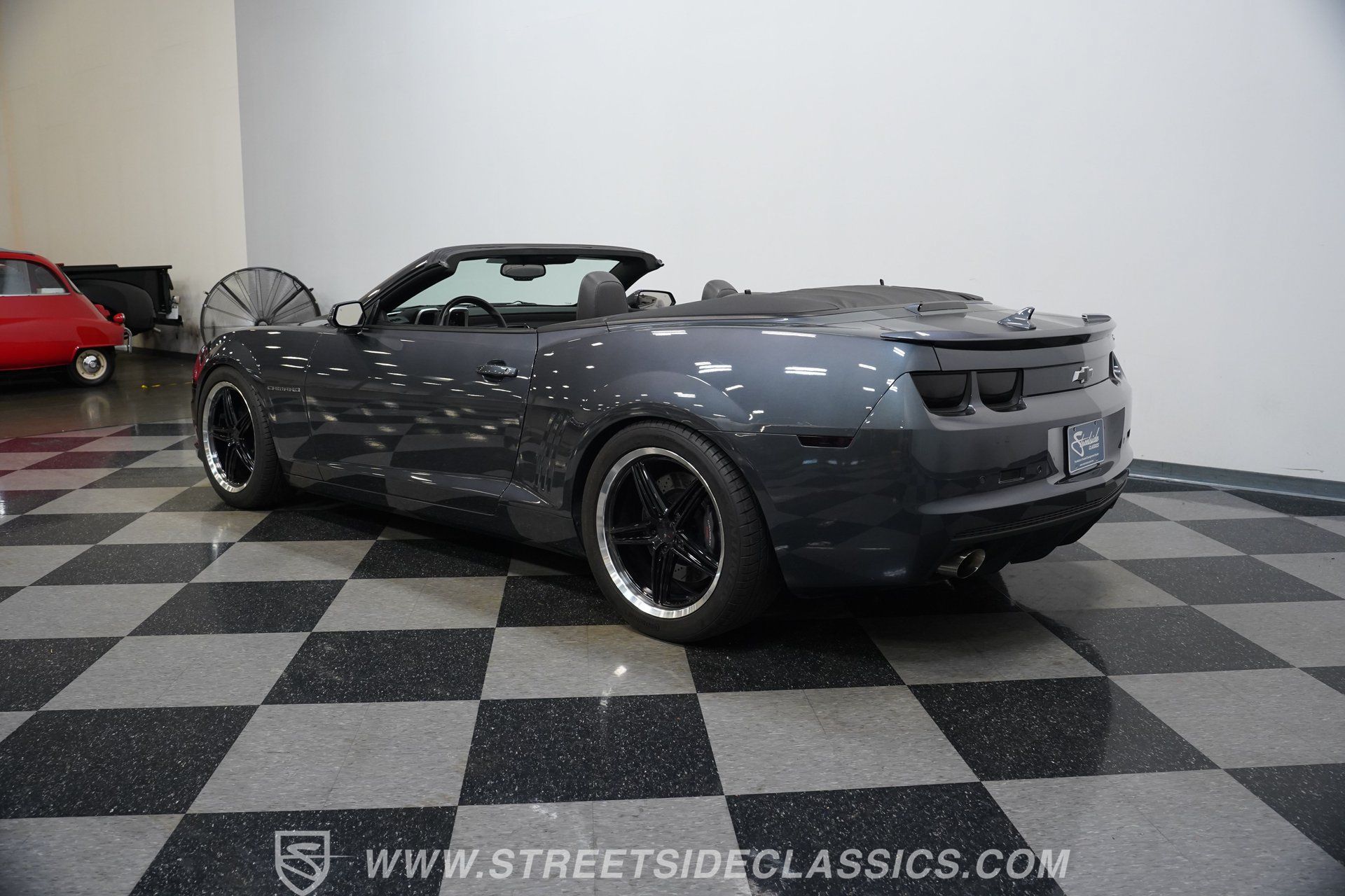 Used 2011 Chevrolet Camaro SS w/ RS Package RWD image 10