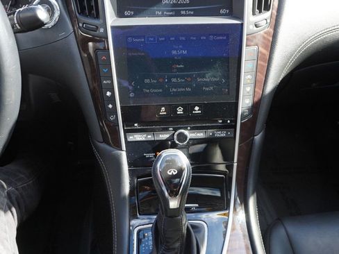 Used 2018 INFINITI Q50 Luxe w/ Cargo Package (L95) RWD image 26