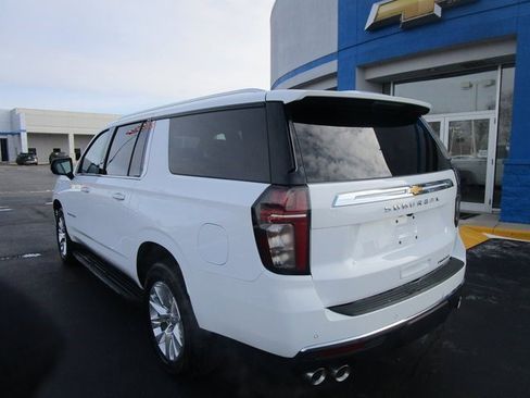 Certified 2023 Chevrolet Suburban Premier image 3