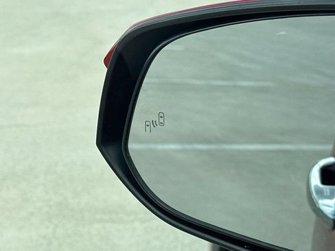 Used 2017 Toyota RAV4 Limited FWD image 15