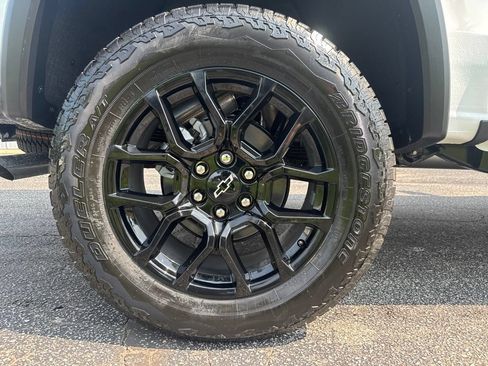 New 2026 Chevrolet Colorado Trail Boss AWD/4WD image 10