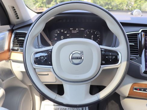 Used 2017 Volvo XC90 T6 Inscription w/ Vision Package AWD/4WD image 20