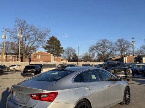 Used 2019 Chevrolet Malibu LS image 13