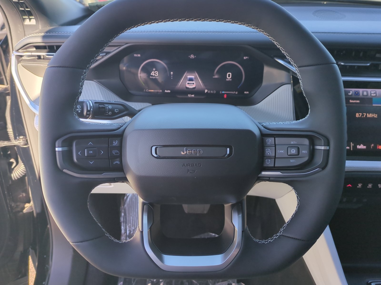 New 2026 Jeep Cherokee Laredo AWD/4WD image 9