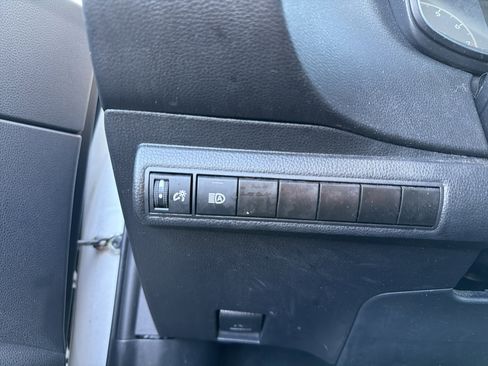 Certified 2023 Toyota Corolla LE image 14