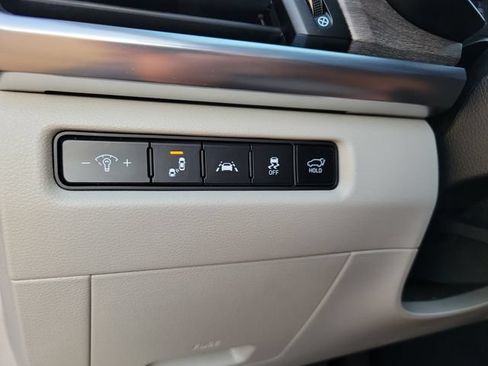 Used 2022 Kia Telluride EX w/ EX Premium Package AWD/4WD image 34