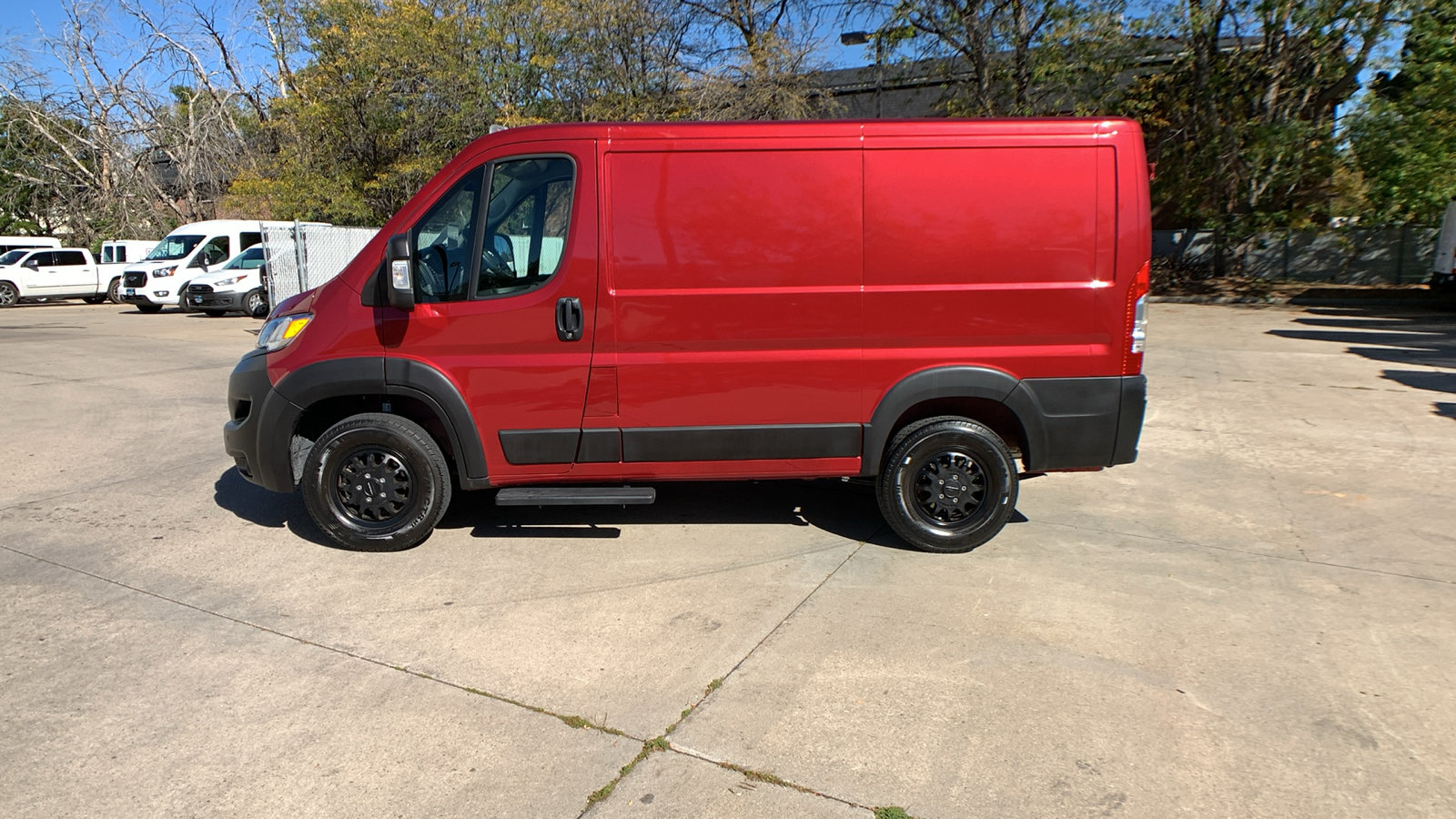 Used 2024 RAM ProMaster 1500 w/ Premium Convenience Group FWD image 2