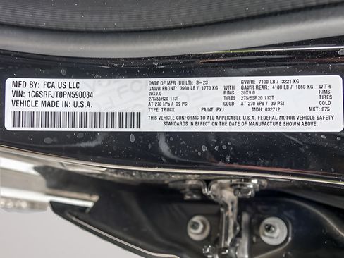 Used 2023 RAM 1500 Laramie AWD/4WD image 31