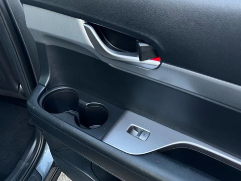 Used 2021 Hyundai Palisade SEL w/ Cargo Package image 25