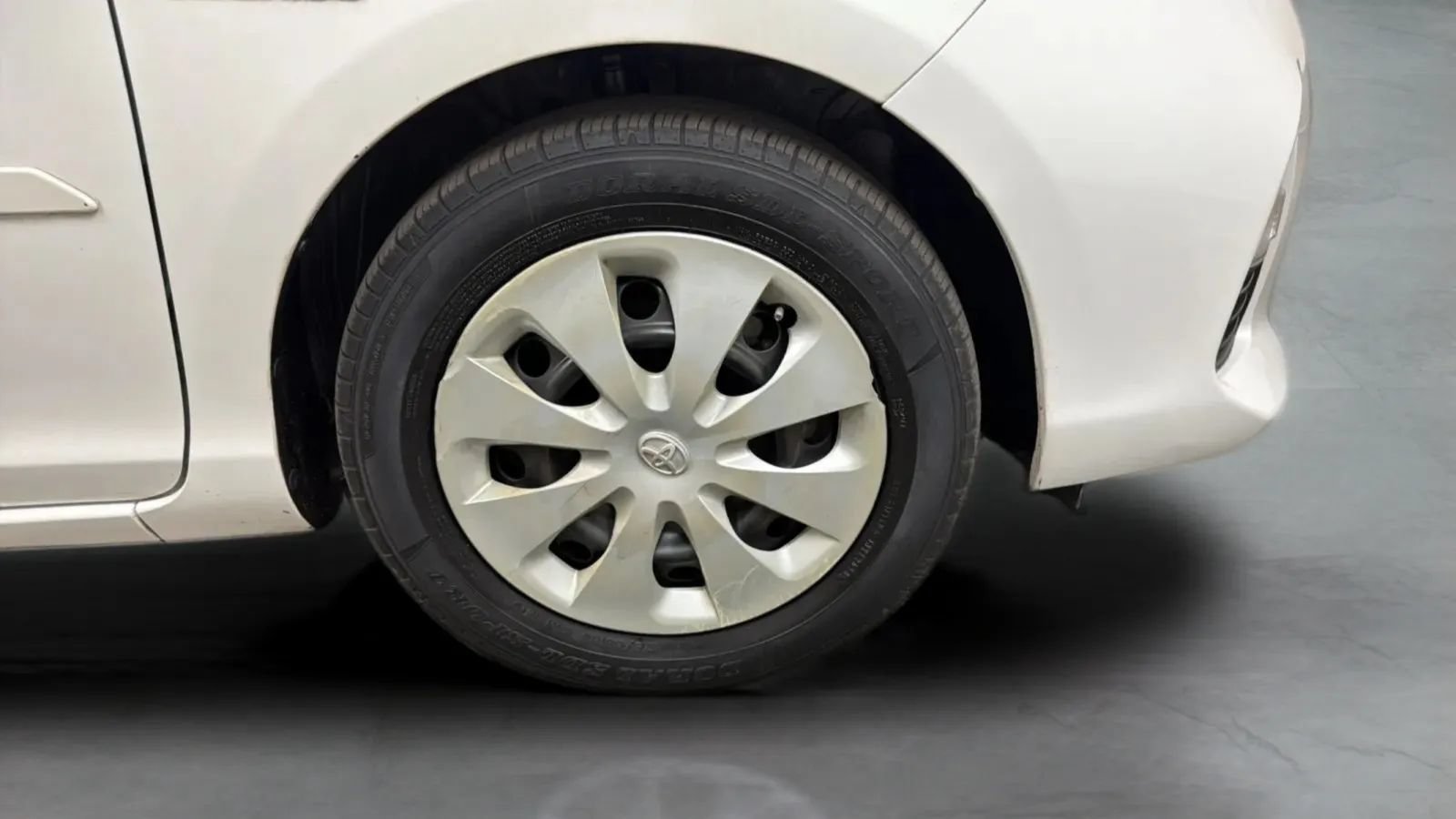Used 2013 Toyota Prius C Two FWD image 23
