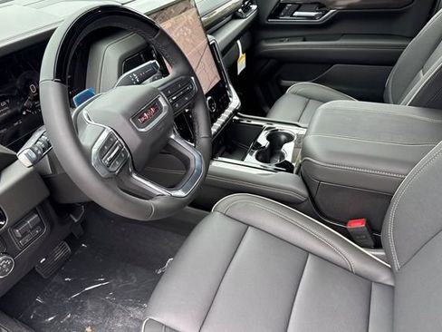 New 2026 GMC Yukon Elevation image 10