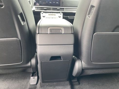 New 2025 Hyundai Santa Fe SE image 23