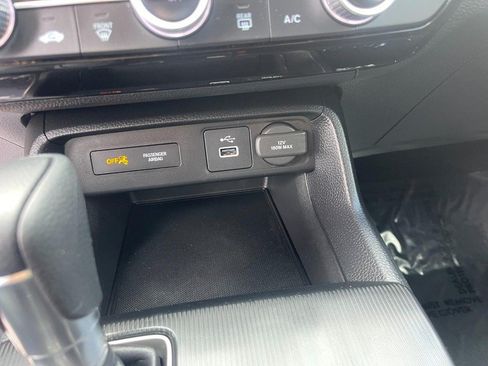 Used 2023 Honda Civic LX image 24