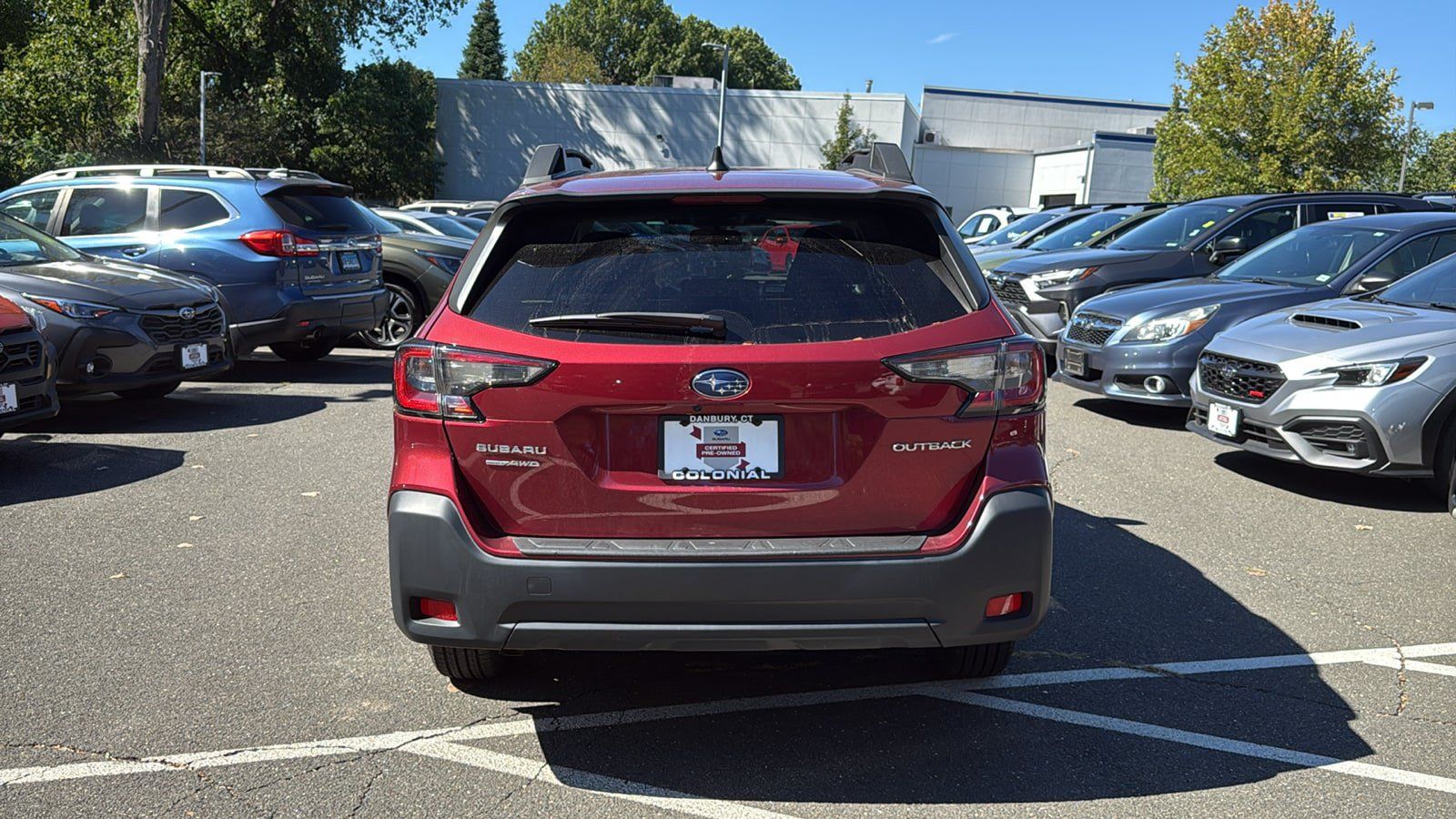 Certified 2025 Subaru Outback Premium AWD/4WD image 7