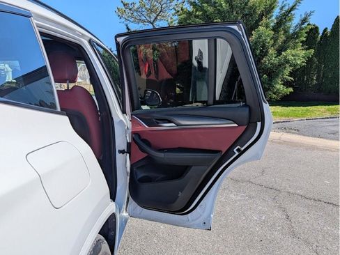 Used 2024 BMW X3 xDrive30i w/ M Sport Edition image 13