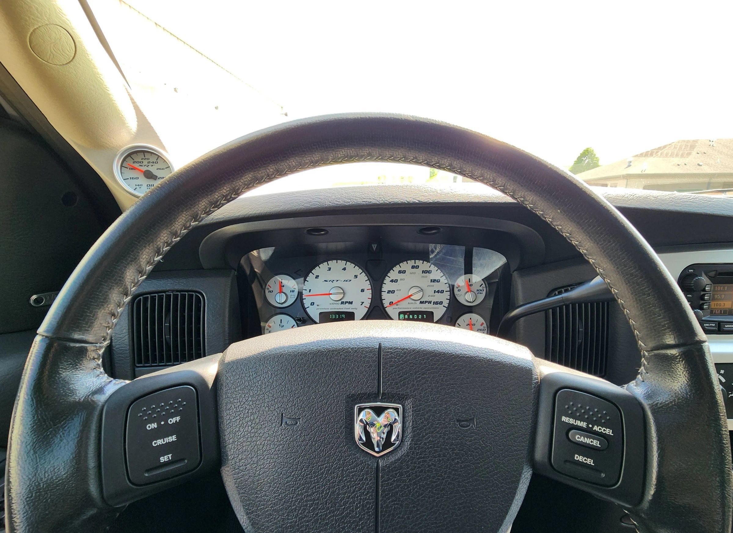 Used 2005 Dodge Ram 1500 Truck 2WD Quad Cab image 25