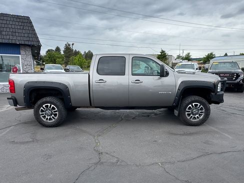 Used 2013 Chevrolet Silverado 3500 LTZ AWD/4WD image 11