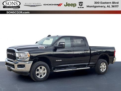 Used 2024 RAM 2500 Big Horn w/ Bed Utility Group image 1