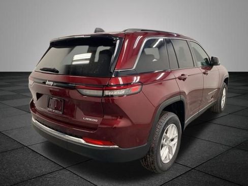 New 2025 Jeep Grand Cherokee Laredo w/ Luxury Tech Group I image 6