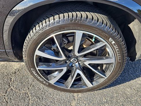 Used 2021 Volvo XC90 T8 Inscription Expression w/ Protection Package Premier image 30