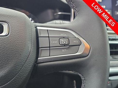 Certified 2024 Jeep Compass Latitude image 16