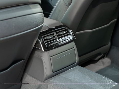 New 2027 Audi A8 L 3.0T AWD/4WD image 28