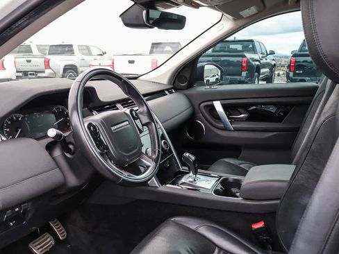 Used 2020 Land Rover Discovery Sport S image 18