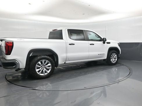 Used 2023 GMC Sierra 1500 Pro AWD/4WD image 3