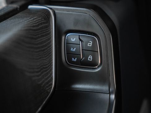 Certified 2022 Ford F150 Platinum w/ FX4 Off-Road Package image 49