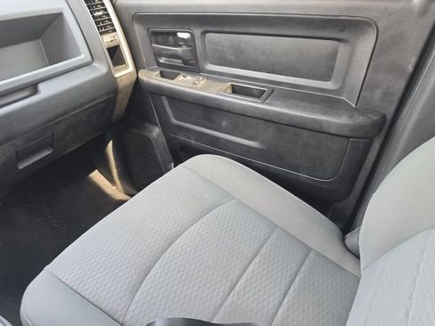 Used 2020 RAM 1500 Tradesman w/ Tradesman SXT Package RWD image 21
