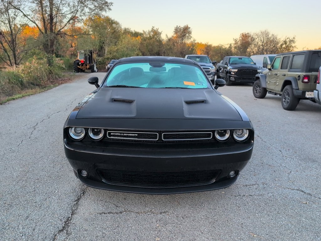 Used 2017 Dodge Challenger SXT Plus RWD image 2