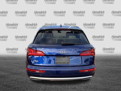 Used 2020 Audi Q5 2.0T Premium image 9