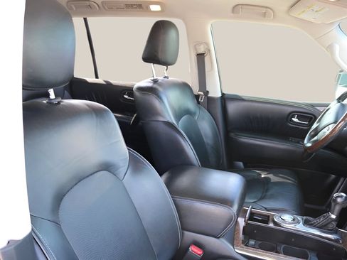 Used 2017 INFINITI QX80 2WD image 22