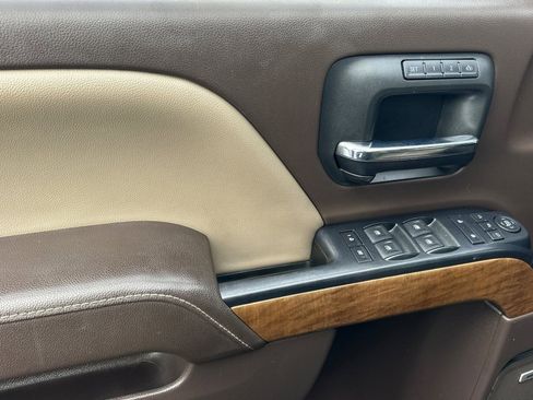 Used 2015 Chevrolet Silverado 2500 LTZ w/ Duramax Plus Package image 11