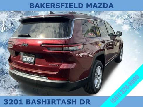 Used 2023 Jeep Grand Cherokee L Laredo image 4