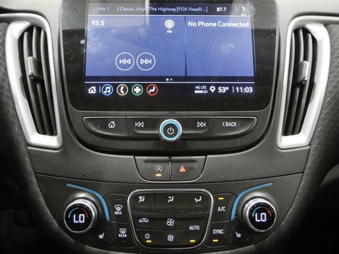 Used 2023 Chevrolet Malibu LT FWD image 20
