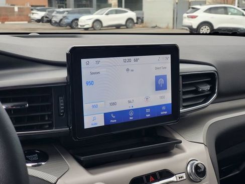 Used 2023 Ford Explorer XLT w/ Equipment Group 202A image 18