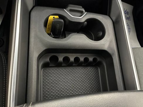 Certified 2025 RAM 2500 Big Horn AWD/4WD image 59