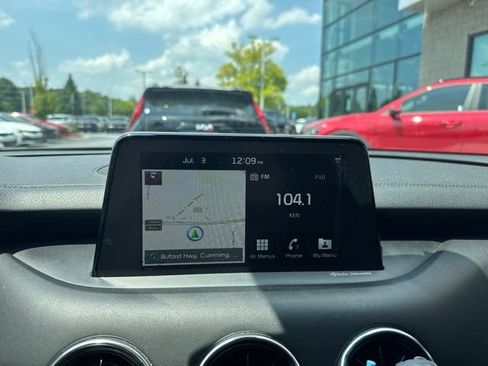 Used 2019 Kia Stinger Premium RWD image 13
