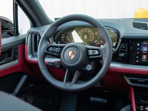 New 2026 Porsche Cayenne AWD/4WD image 25