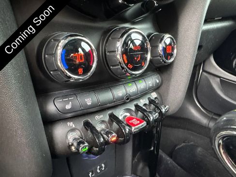 Used 2018 MINI Cooper S FWD image 16