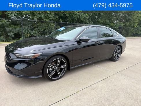 Certified 2025 Honda Accord Sport image 1