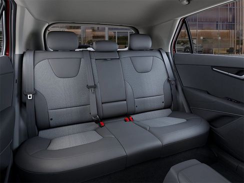 New 2025 Kia Niro Wind w/ Wind Preserve Package image 16