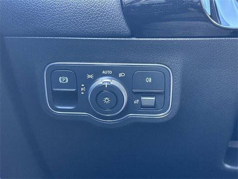 Certified 2023 Mercedes-Benz GLA 250 4MATIC image 26